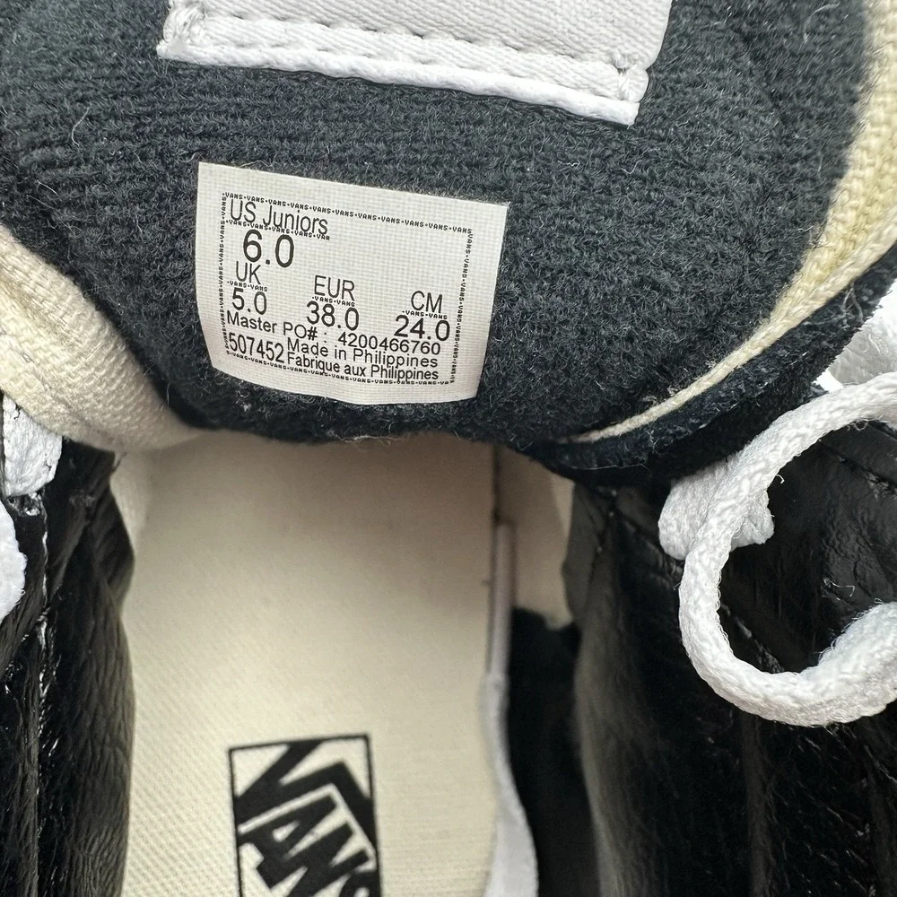 Vans Classic Sk8-Hi Black White High Top Shoes Suede Canvas US Youth 6.0